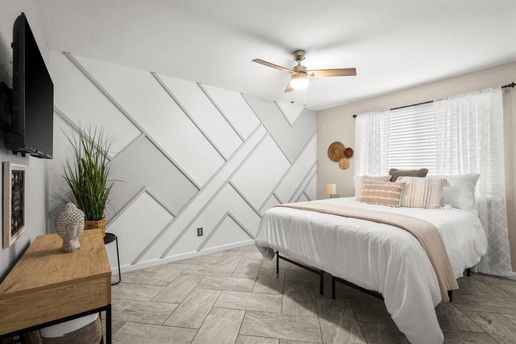 Modern Tempe Home With Heated Pool, Asu Esterno foto